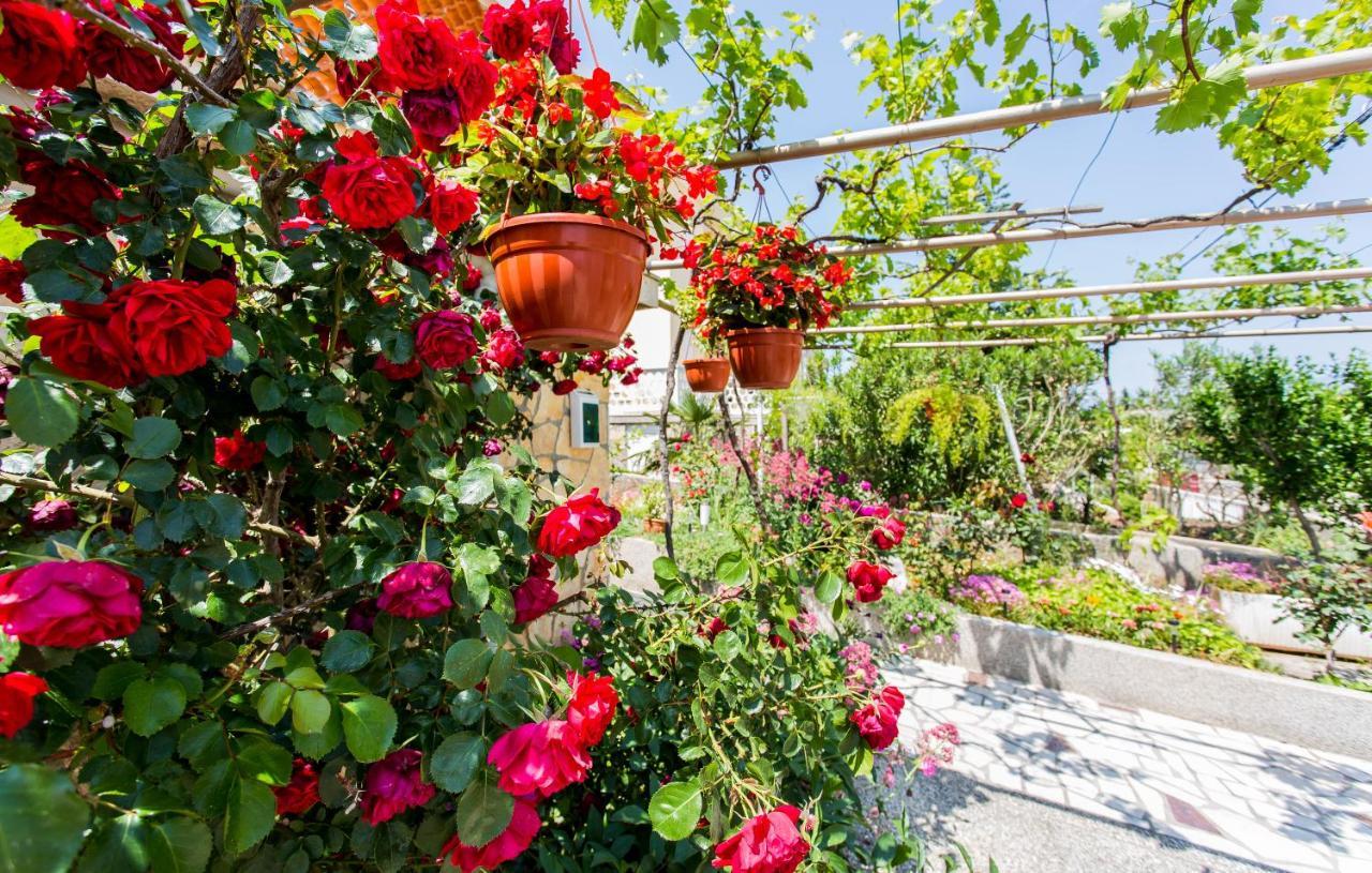 Apartman Grzetic Šilo Dış mekan fotoğraf
